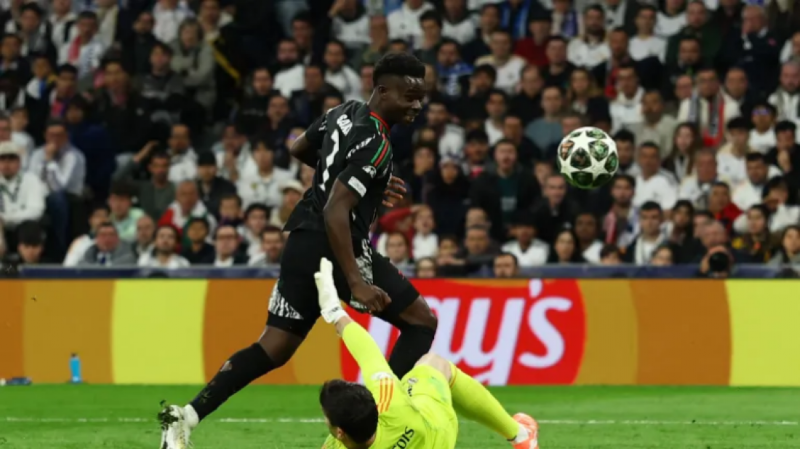 রিয়ালকে হারিয়ে ১৬ বছর পর সেমিফাইনালে আর্সেনাল